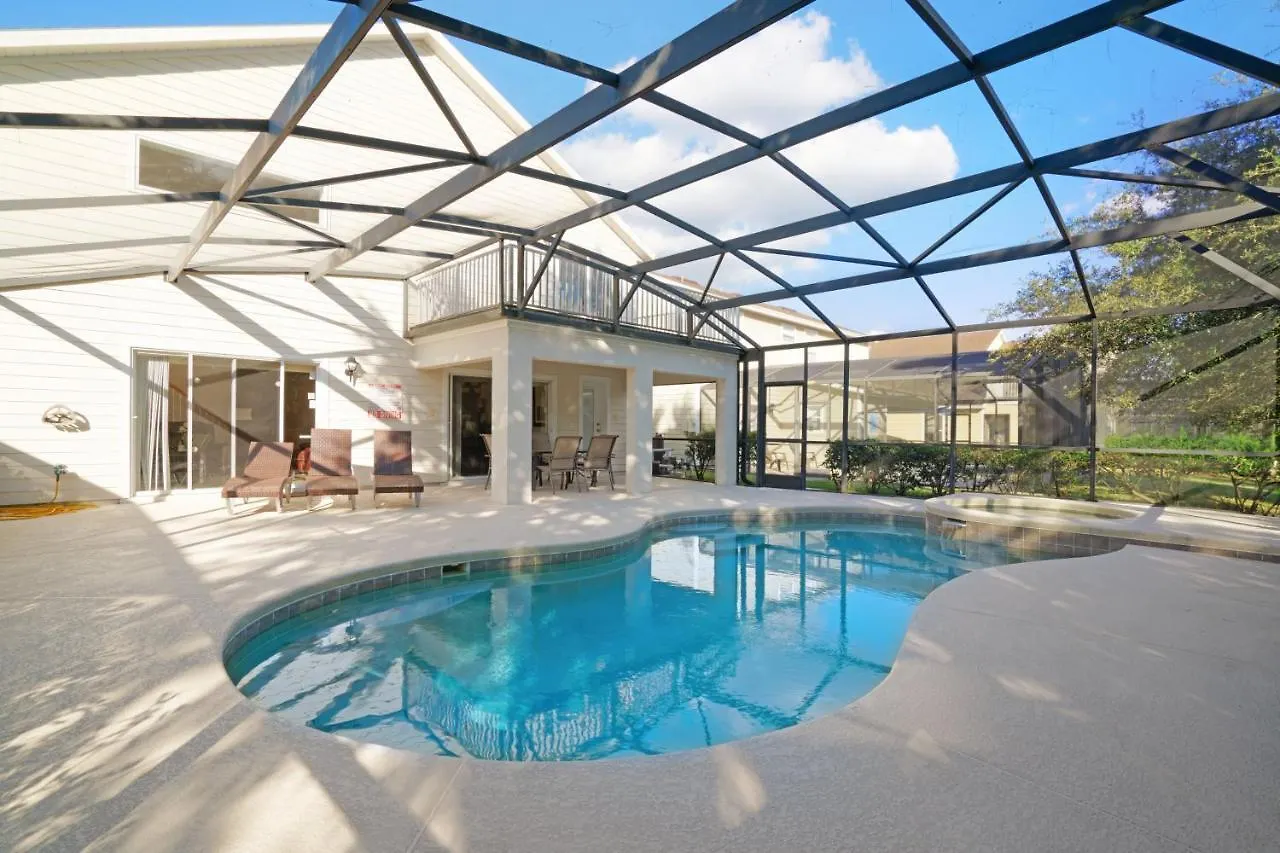 2173Victoria Villa Davenport